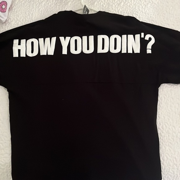 Friends, long sleeve, black spirit jersey size large - Picture 5 of 5